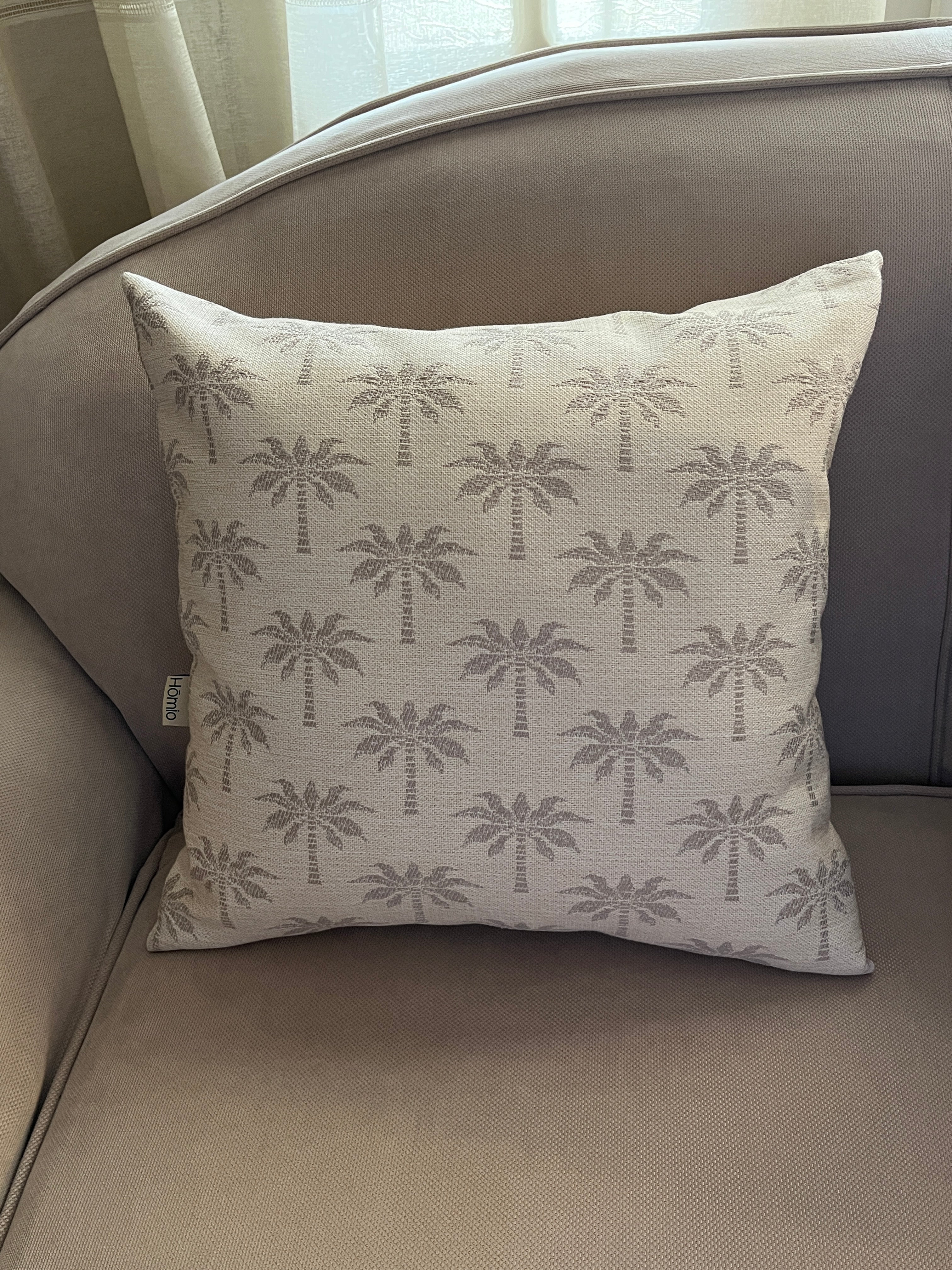 Palm Cushion