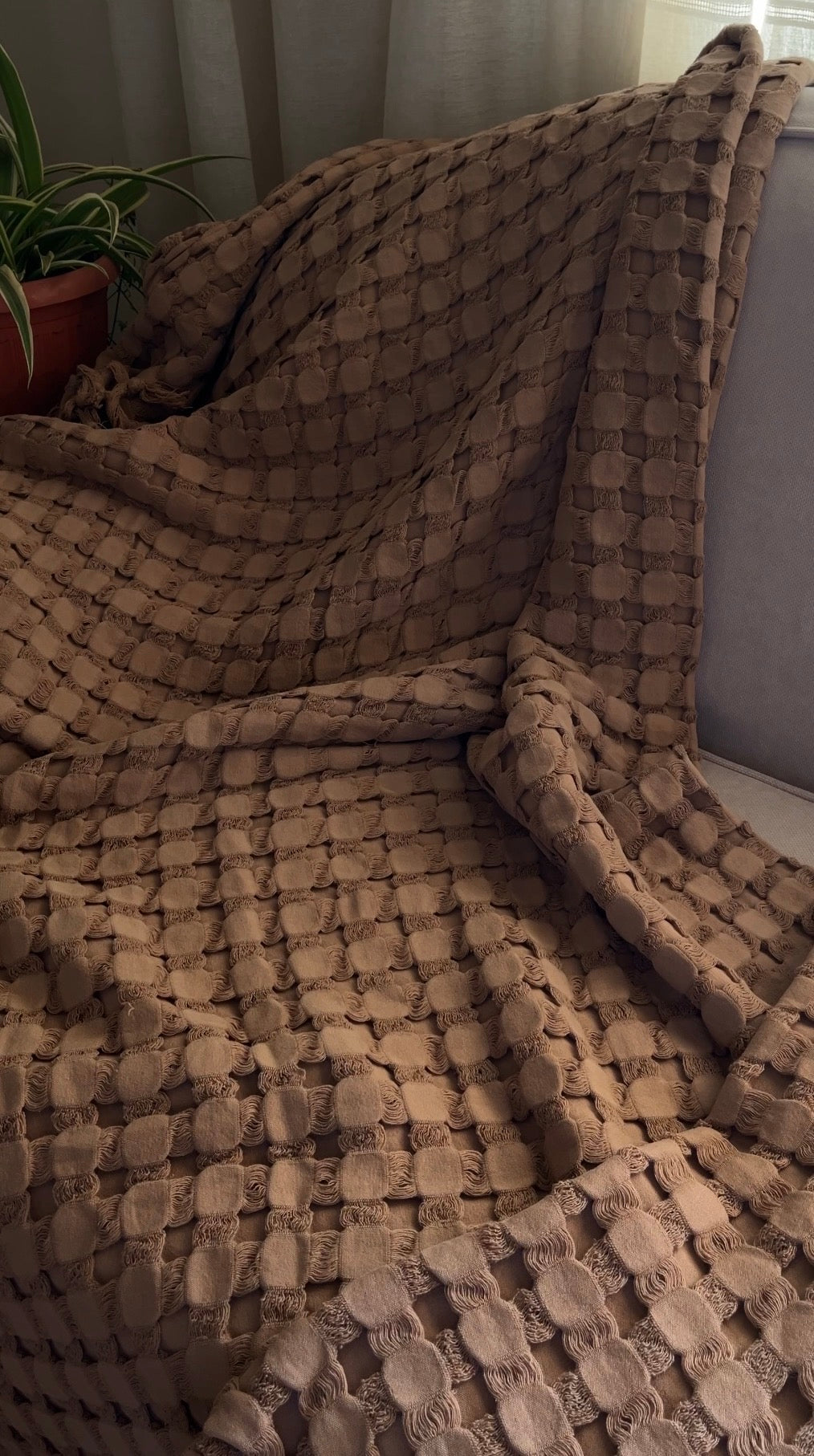 Mocha Grid throw