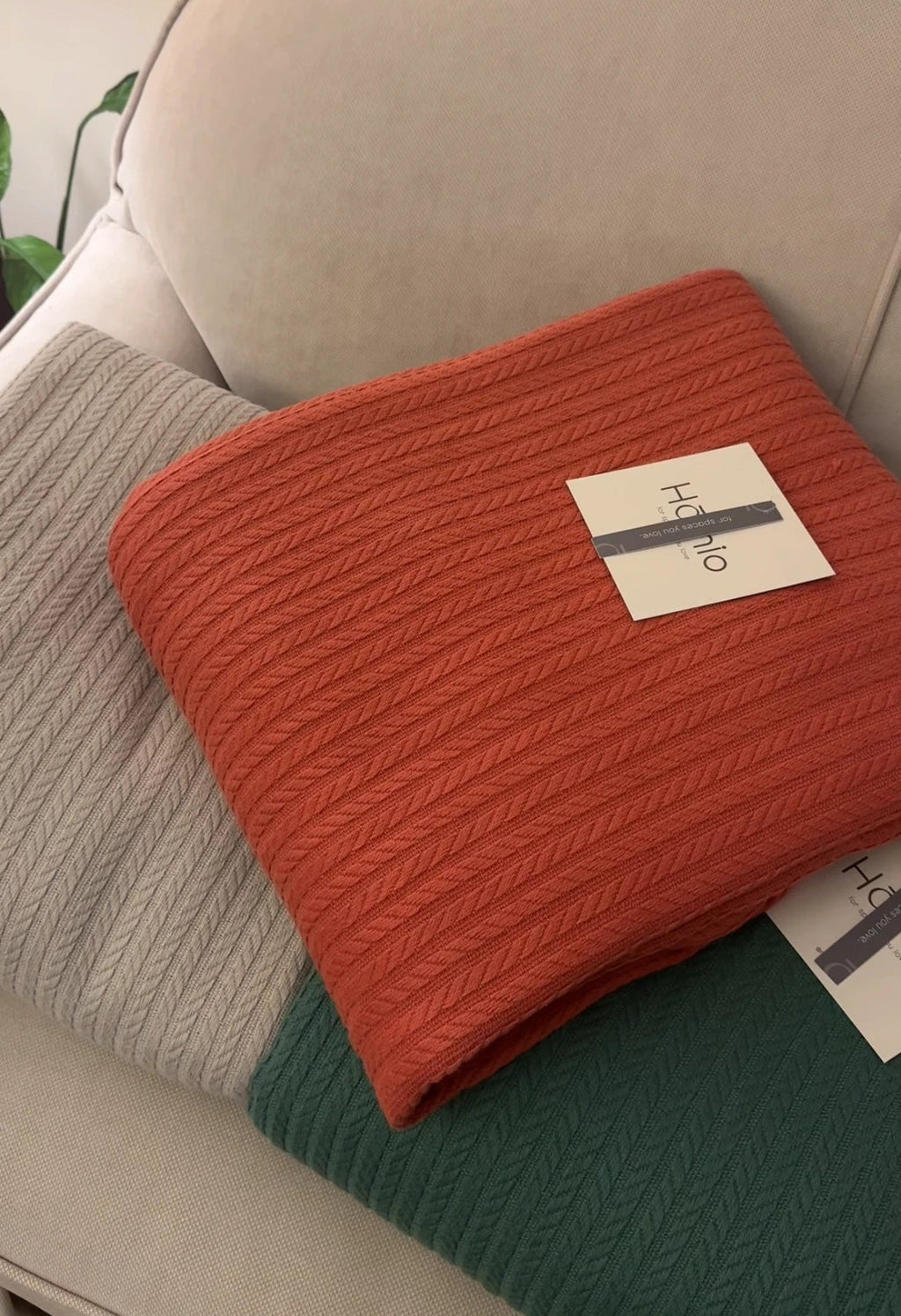 Knit throw