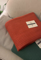 Knit throw