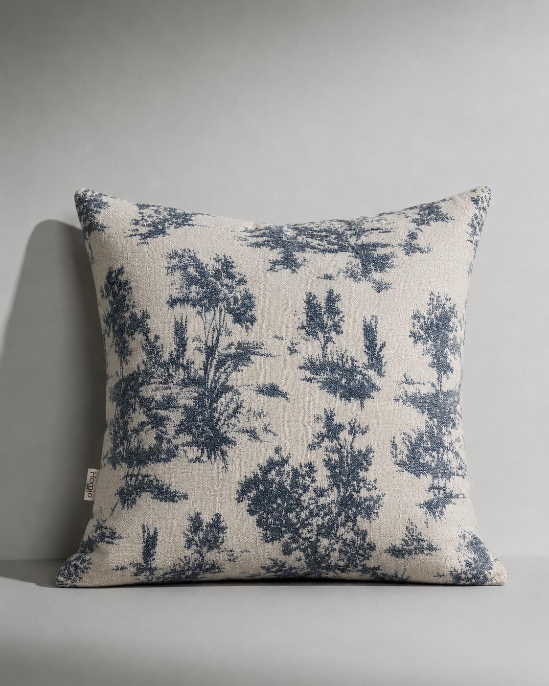 Sahab Cushion