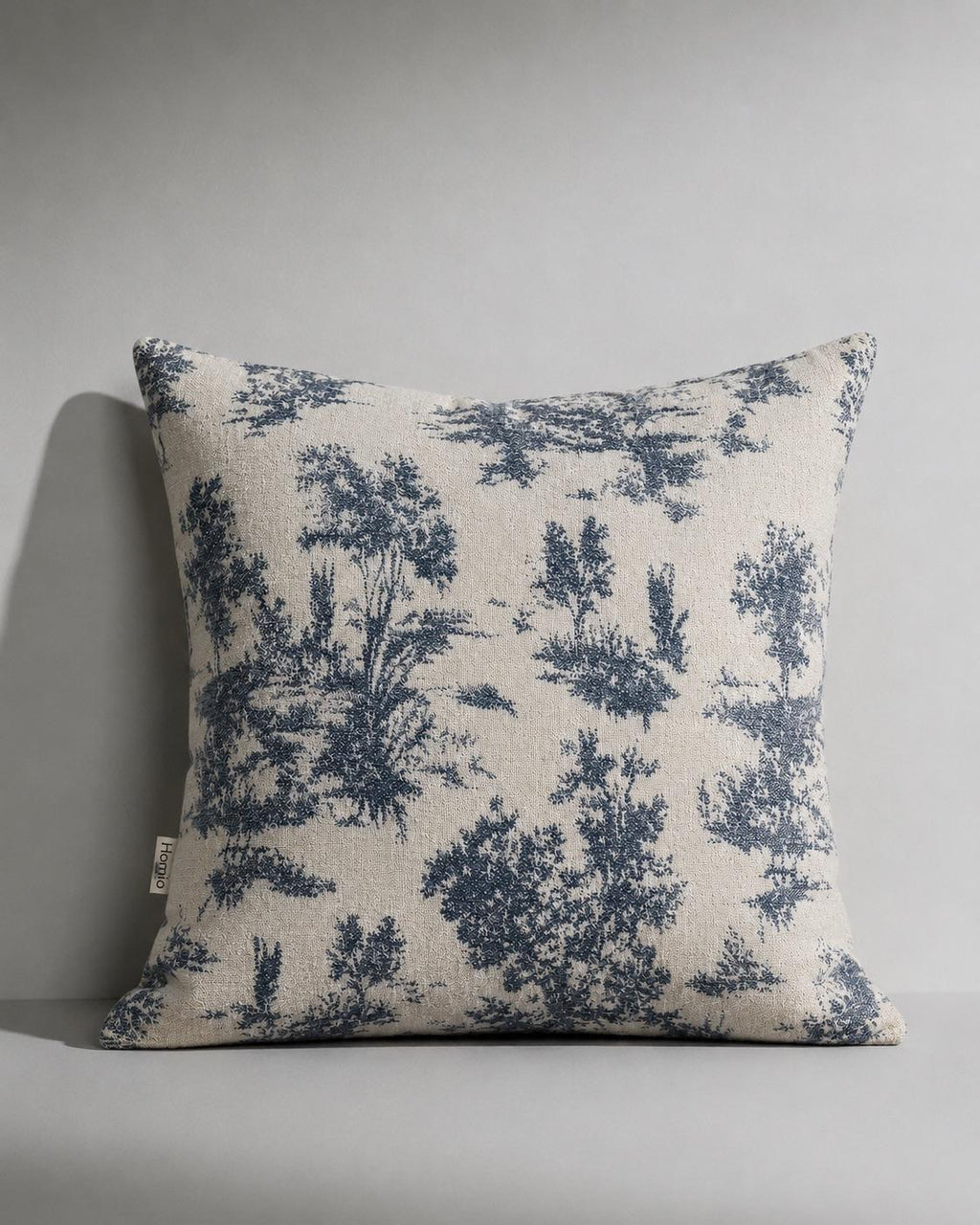 Sahab Cushion